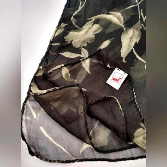 Mondi Floral Skirt & Square Scarf Rolled Hem Sheer Lined - Picture 10 of 10